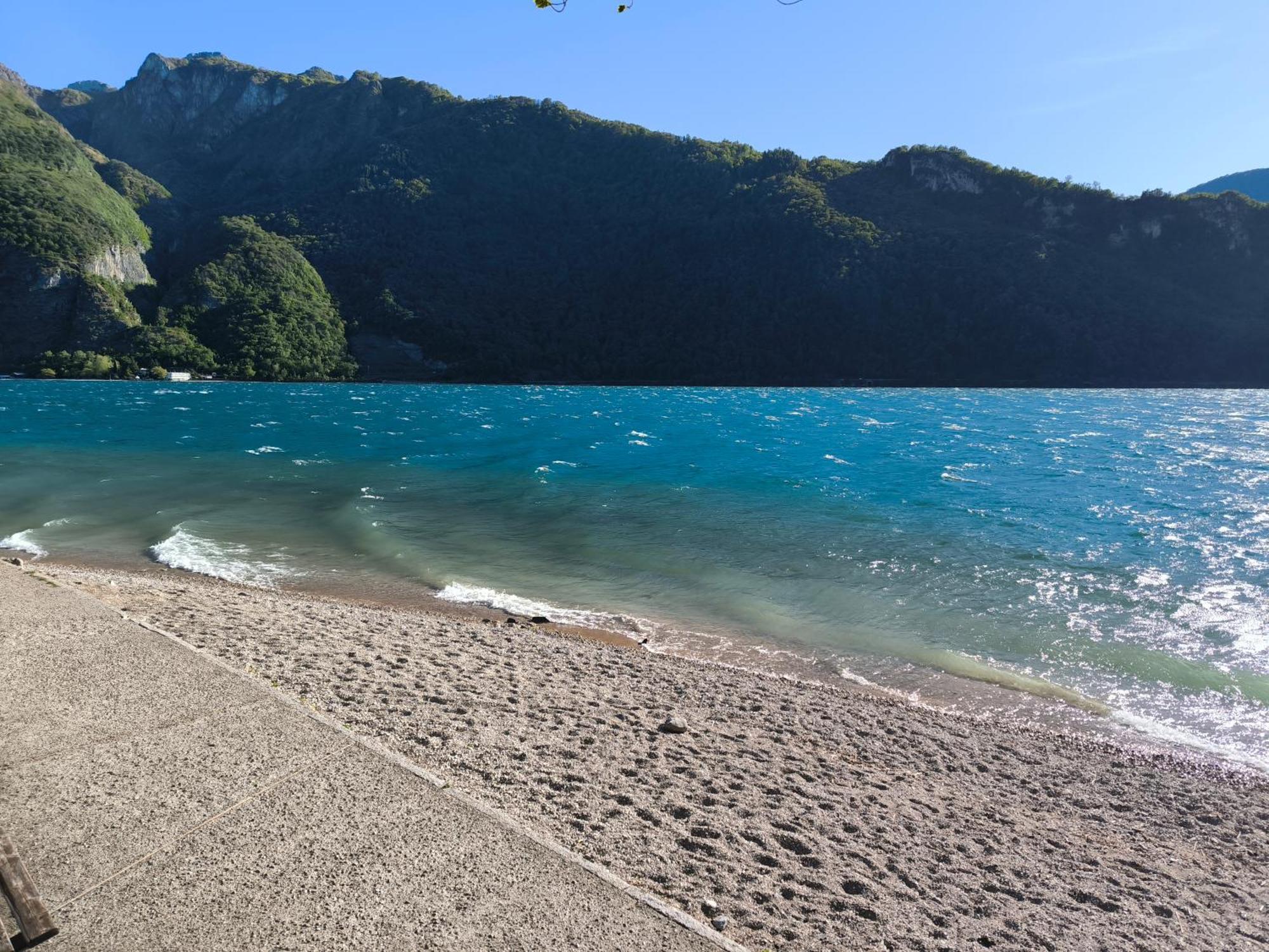 La Meridiana Sul Lago Abbadia Lariana Oda fotoğraf